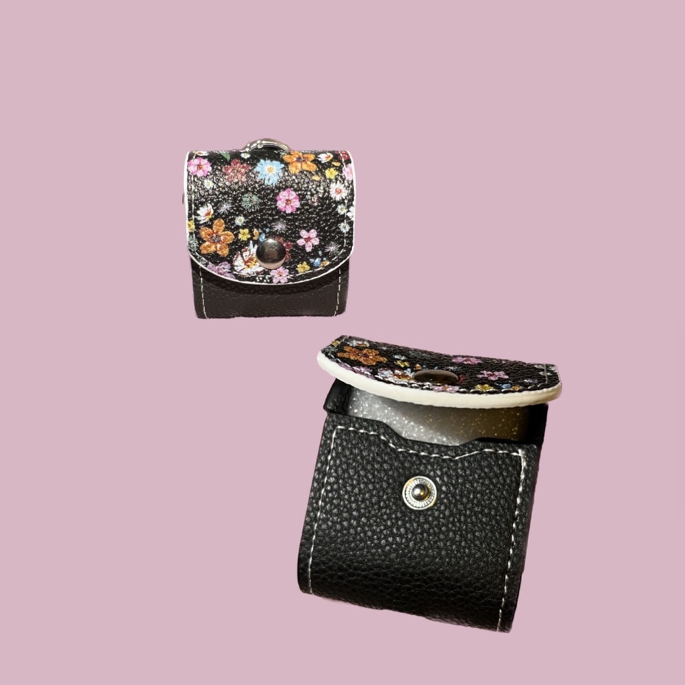 Black floral Airpods 1&2 Gen Case